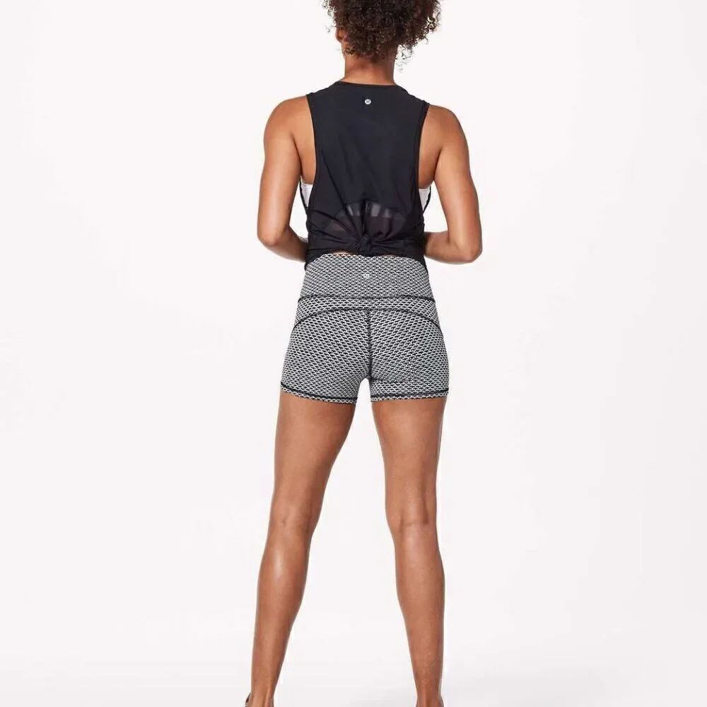 Lululemon In Movement Short *Everlux 2.5" Monochromic Black